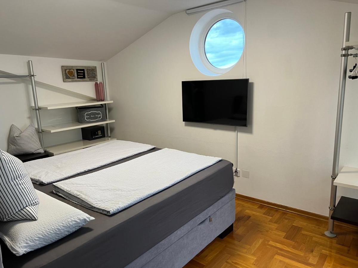 Maj Premium Apartment 4 Sterne - neu renoviert Poreč Exterior foto